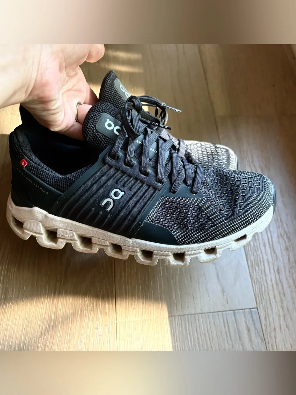 On Cloudswift 2.0 Running Shoes Black White Athletic Sneakers | Women’s Size 5.5